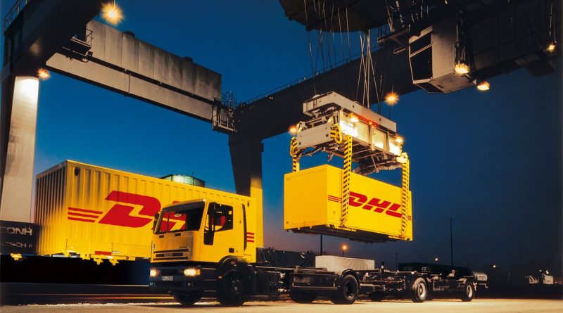 DHL - 2 Email di phishing